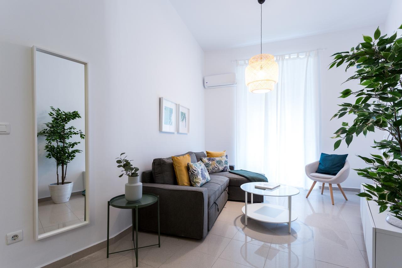 Apartamentos Diaber Gerona 22 Sevilla Exteriör bild